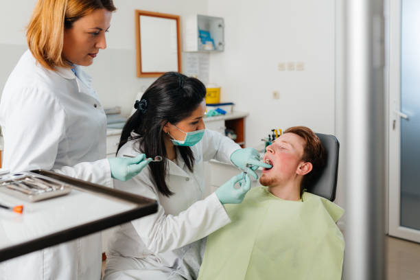 Best Orthodontic Emergency Dentist in Acushnet Center, MA